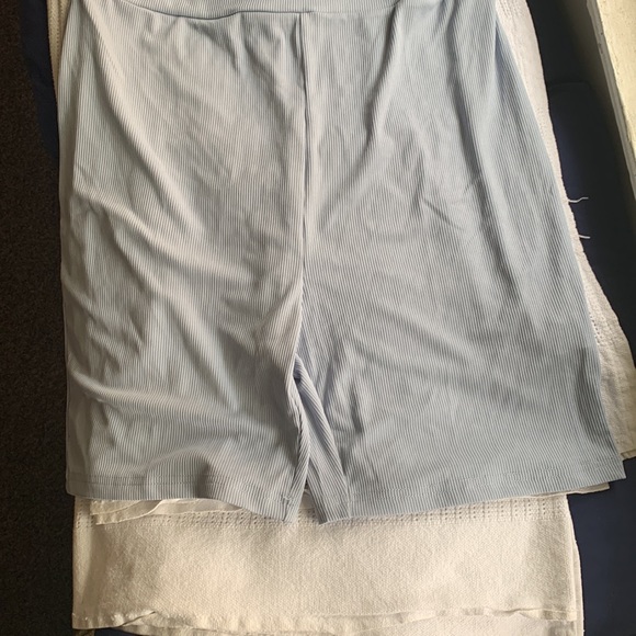 SheIn Size Large Open Front Romper - Picture 4 of 5